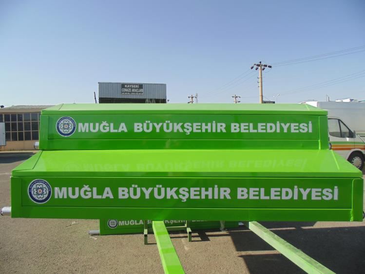 MUĞLA BÜYÜKŞEHİR BELEDİYESİNE 24 ADET ALÜMİNYUM SAL TABUT TESLİM EDİLDİ